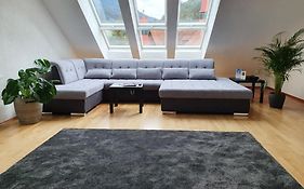 Dachgeschoss-Apartment in Landeck - 140m²